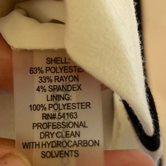 CALVIN KLEIN SLEEVELESS SHEATH COLOR BLOCK dress - Picture 4 of 5